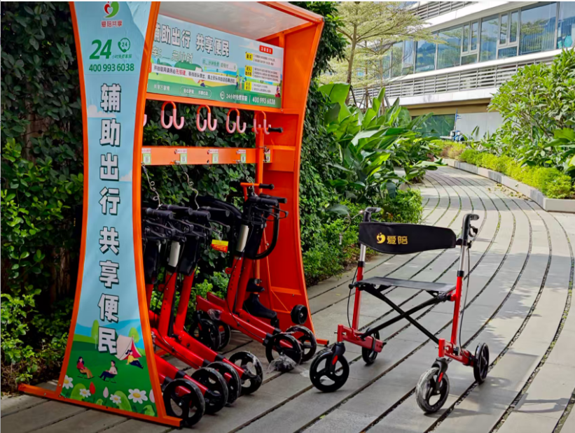 景區家庭出游神器：童車/輪椅/助步車，愛陪共享一站解決！